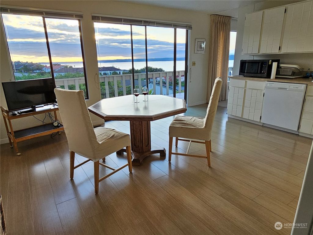 Photo of 28637 8th Place S, Federal Way, WA 98003 (MLS # 2293733)
