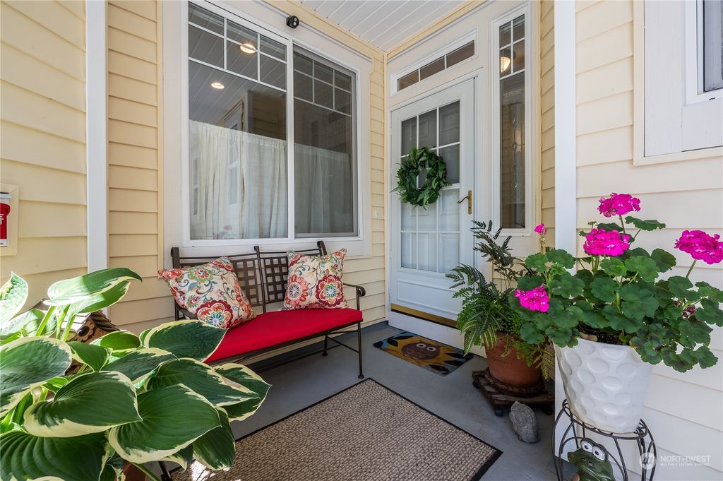 Photo of 18708 109th Lane SE, Renton, WA 98055 (MLS # 2143273)