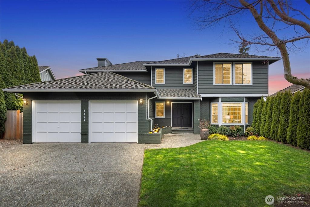Photo of 1365 Crownmill Avenue, Mukilteo, WA 98275 (MLS # 2347409)