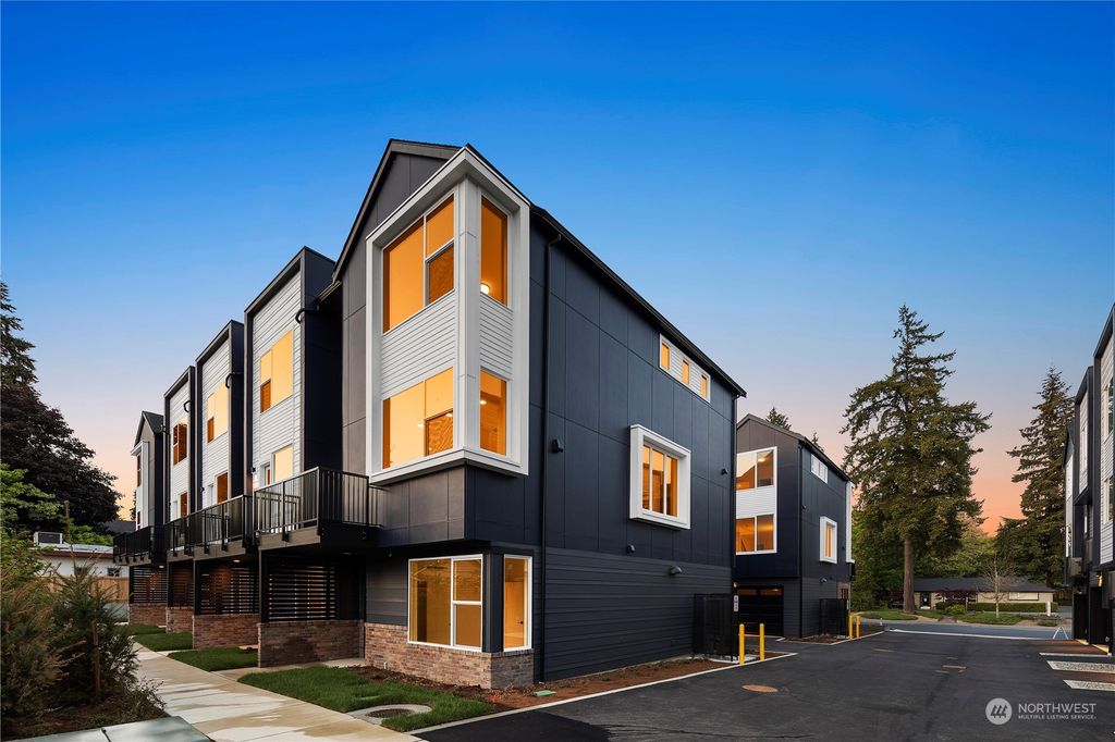 Photo of 22904 56th Avenue W #C, Mountlake Terrace, WA 98043 (MLS # 2130301)
