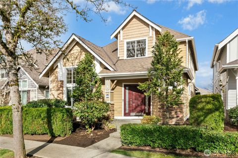 2870 NE Logan Street Issaquah WA 98029