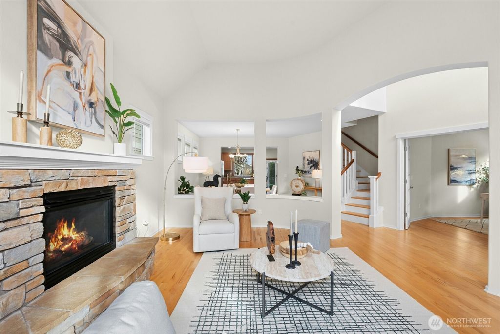 Photo of 2870 NE Logan Street, Issaquah, WA 98029 (MLS # 2480016)