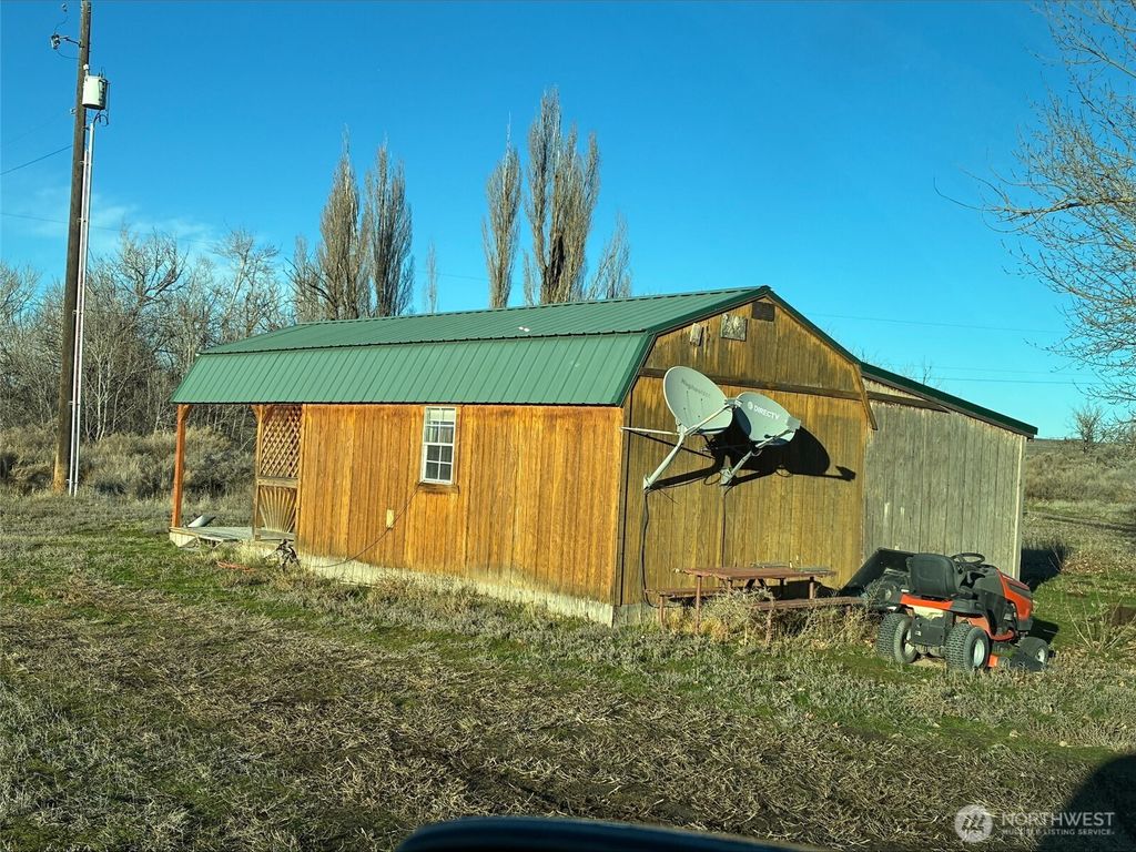 Photo of 19981 Road 22 NE, Marlin, WA 98832 (MLS # 2466419)