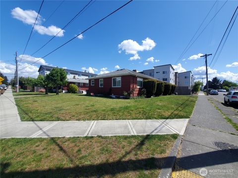 Photo of 7001 7003 S D Street St, Tacoma, WA 98408 (MLS # 2372039)