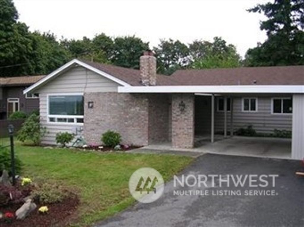 Photo of 10141 15th Avenue S, Seattle, WA 98168 (MLS # 2165115)