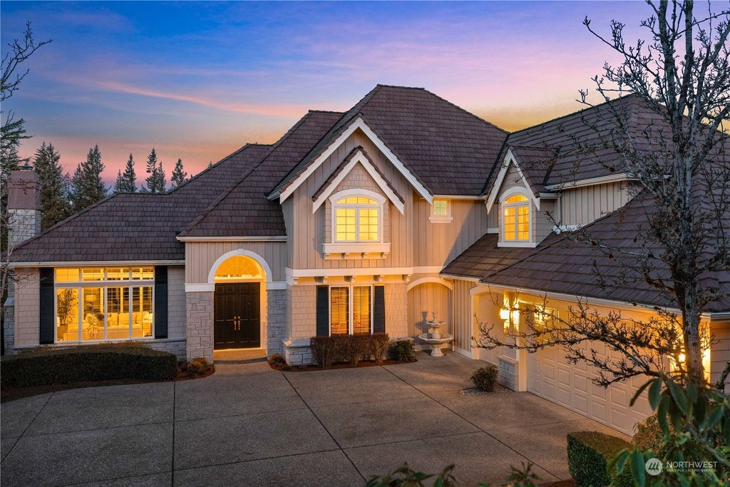 Photo of 6708 Fairway Avenue SE, Snoqualmie, WA 98065 (MLS # 2329262)
