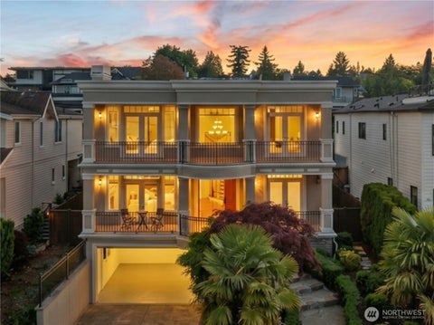 Photo of 142 7th Avenue, Kirkland, WA 98033 (MLS # 2533962)