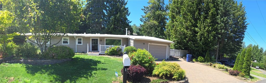 Photo of 21230 38th Place W, Brier, WA 98036 (MLS # 2464702)