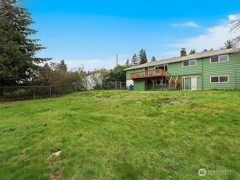 17930 Military Road S