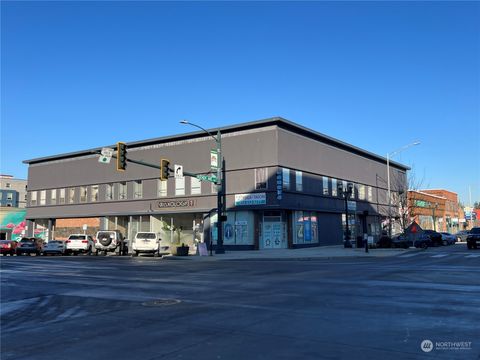 1313 Hewitt Avenue Everett WA 98201