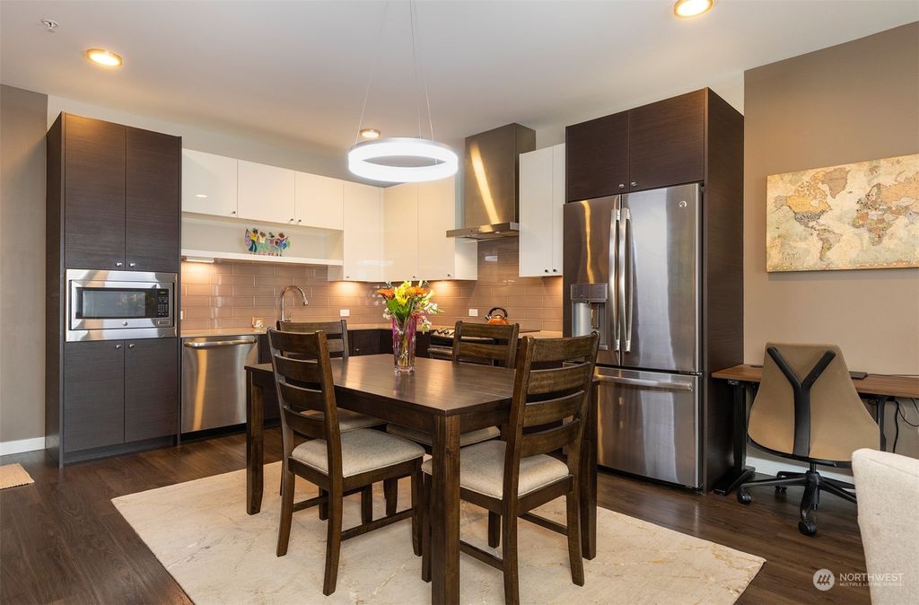 Photo of 308 N 68th Street #204, Seattle, WA 98103 (MLS # 2137454)