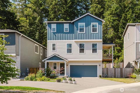 Photo of 6480 Halyard Circle SE, Port Orchard, WA 98367 (MLS # 2573425)