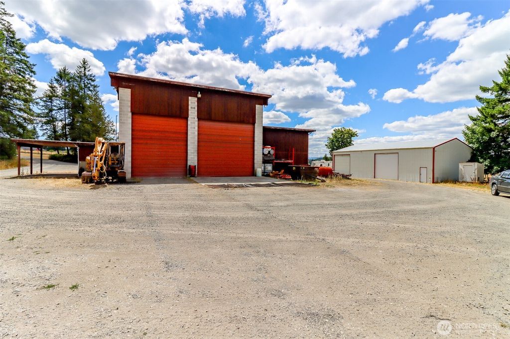 Photo of 5215 365th Street Ct E, Eatonville, WA 98328 (MLS # 2492142)