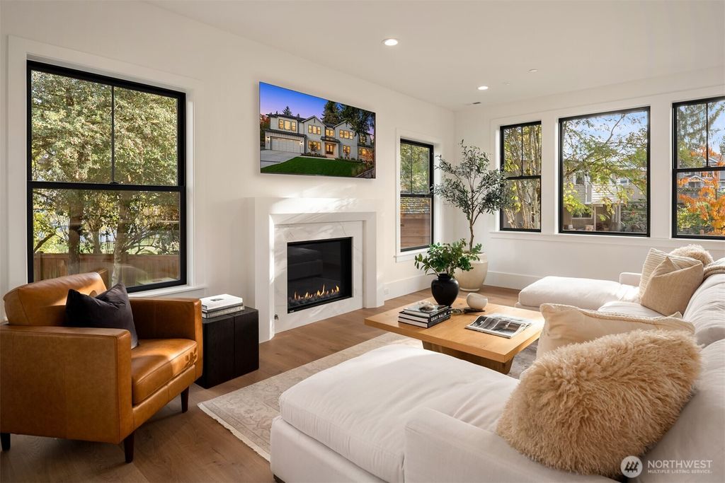 Photo of 80 159th Place NE, Bellevue, WA 98008 (MLS # 2447079)