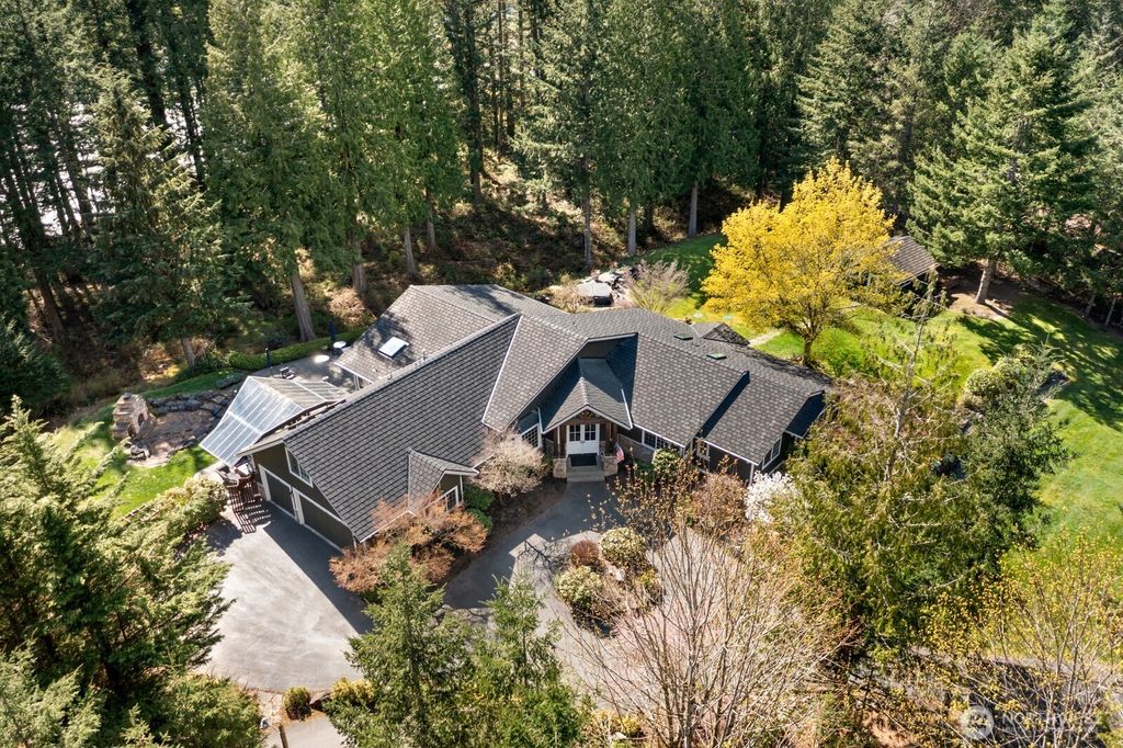 Photo of 43941 SE 127th Pl, North Bend, WA 98045 (MLS # 2504158)