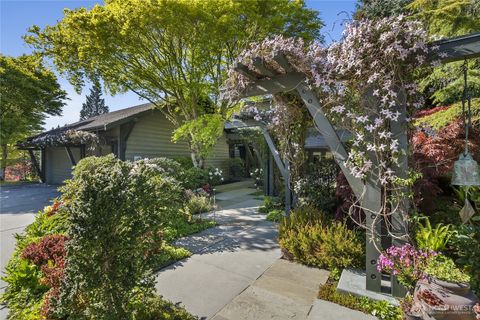88 Driftwood Court Port Ludlow WA 98365