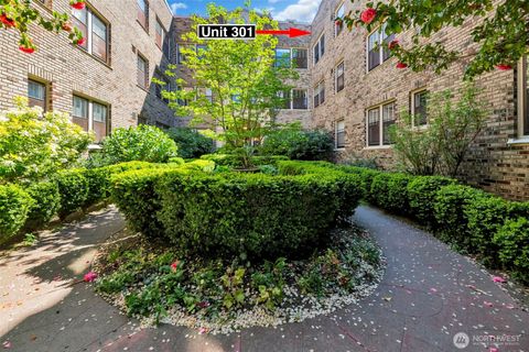 1605 E Olive Street Unit 301, Seattle, WA 98122 - MLS#: 2368290