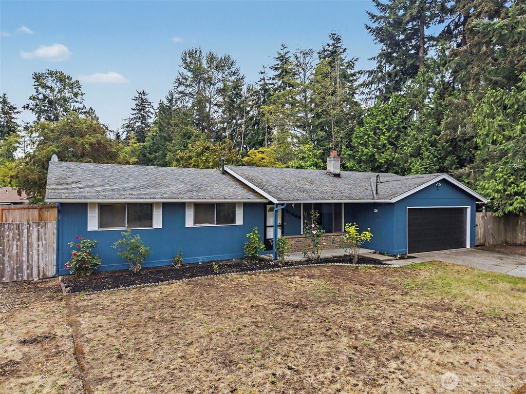 Photo of 31444 51st Avenue SW, Federal Way, WA 98023 (MLS # 2578754)