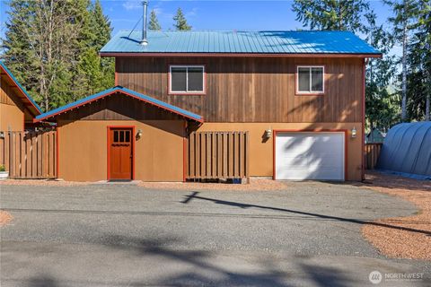 Photo of 424 Cannon Road, Packwood, WA 98361 (MLS # 2498091)