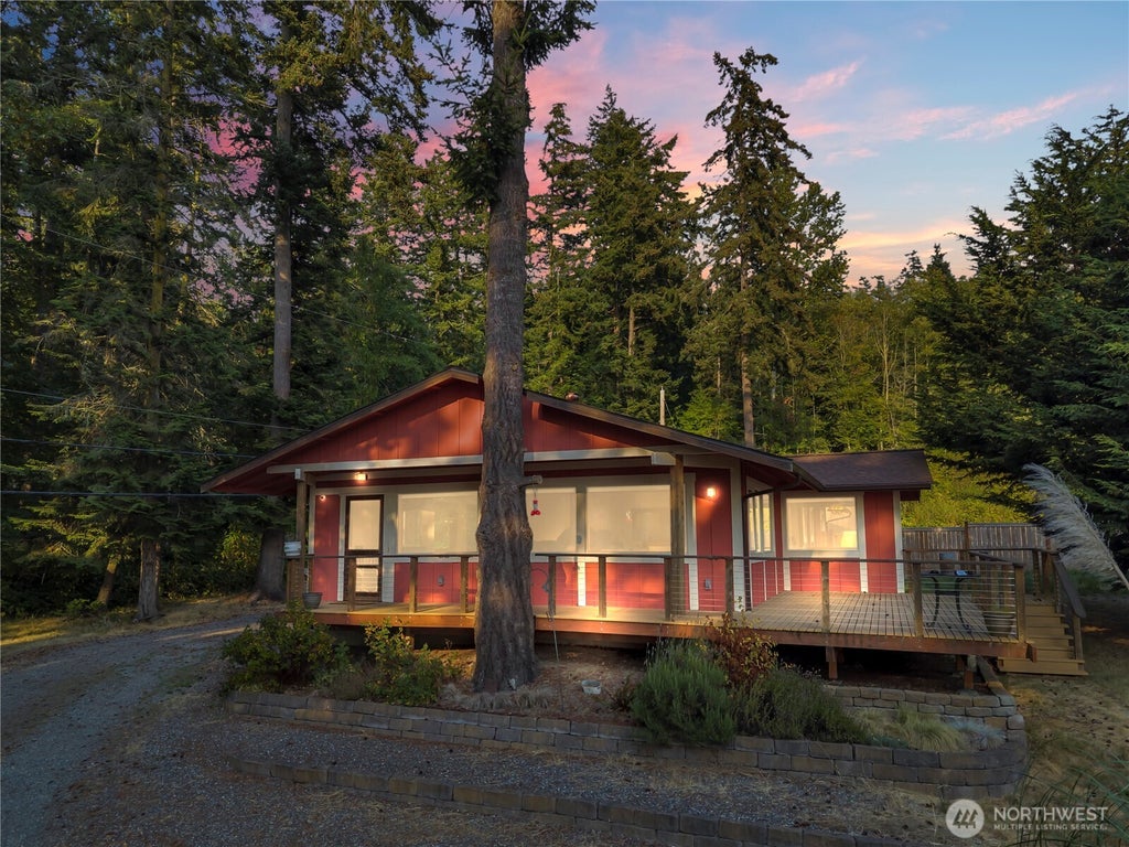 Photo of 17261 Golden View Avenue, La Conner, WA 98257 (MLS # 2586802)