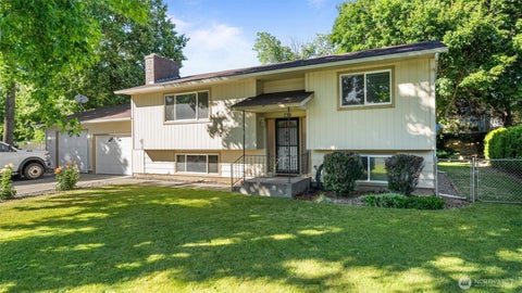 Photo of 735 S 5th St. ST, Dayton, WA 99328 (MLS # 2542728)