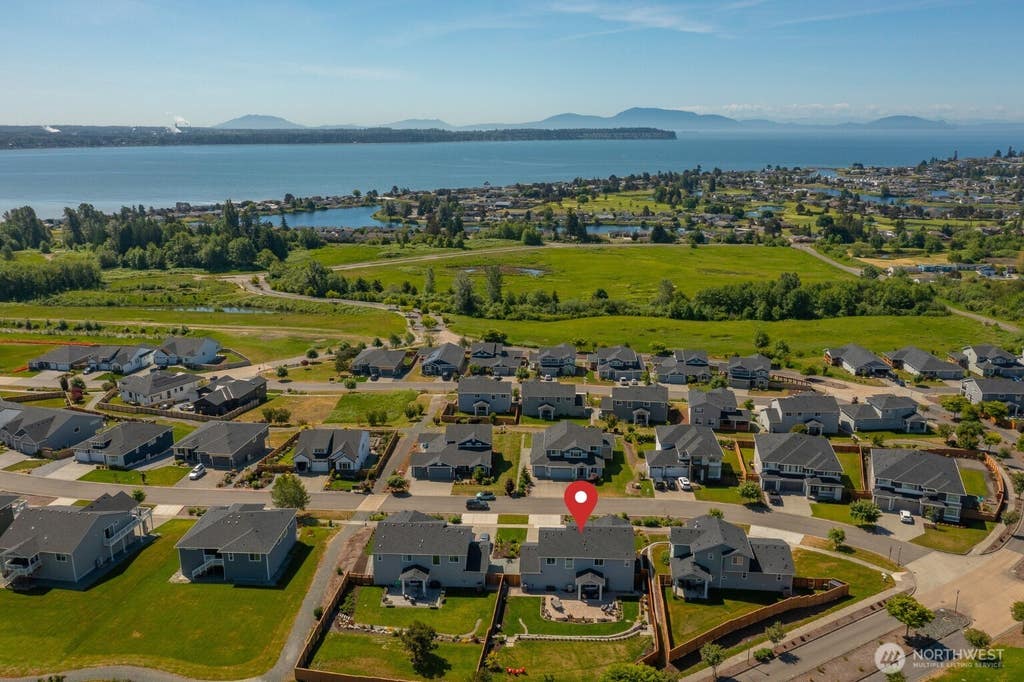 Photo of 5436 Lonicera Drive, Blaine, WA 98230 (MLS # 2538500)