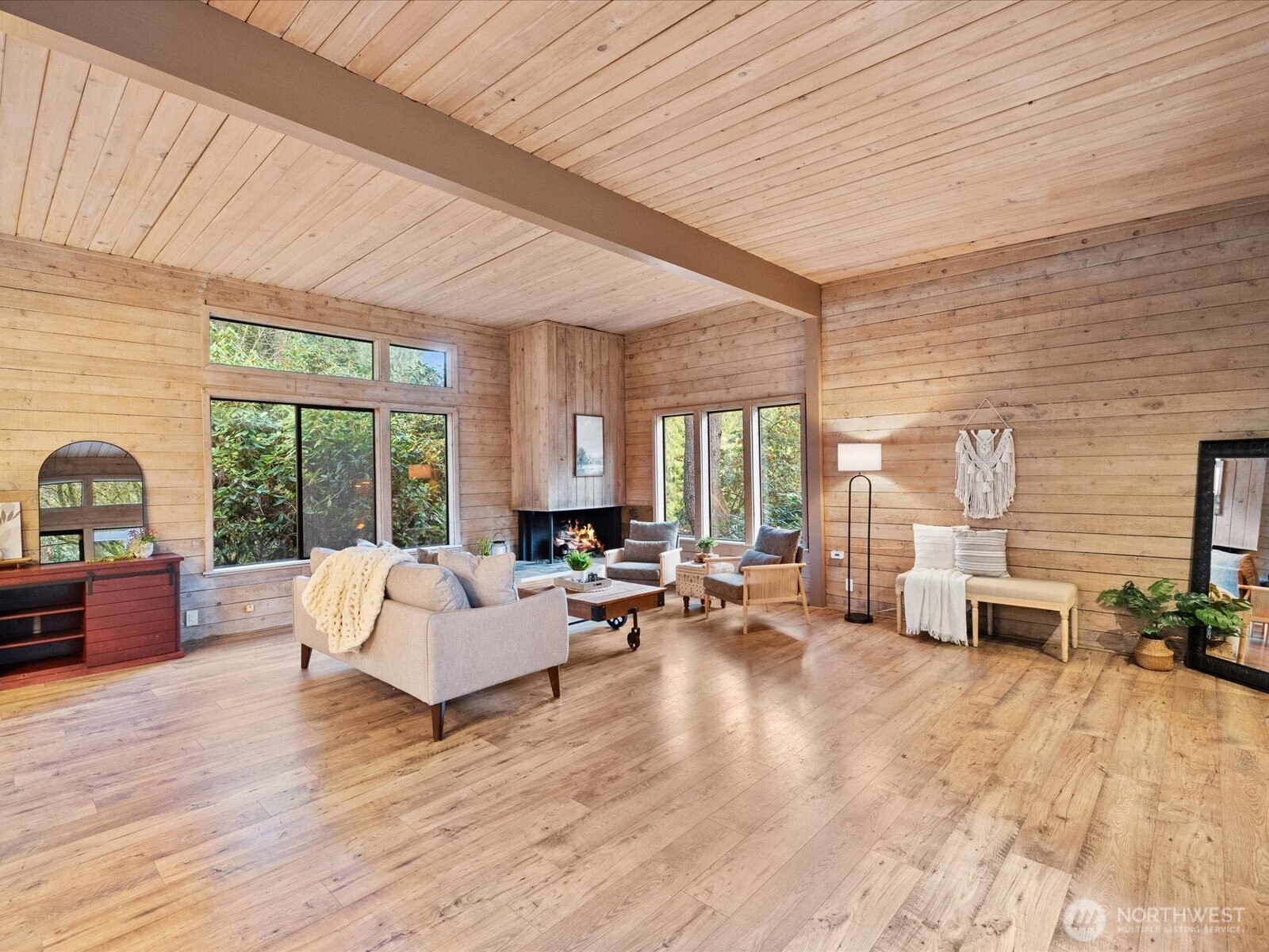 11202 204th Avenue NE