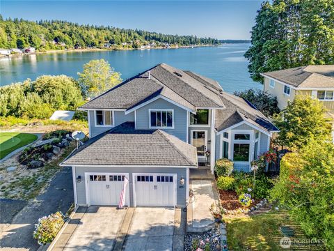 8117 SE Bay Street Port Orchard WA 98366