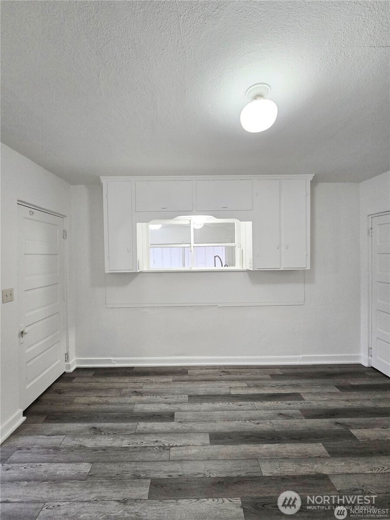 105 Maple Avenue