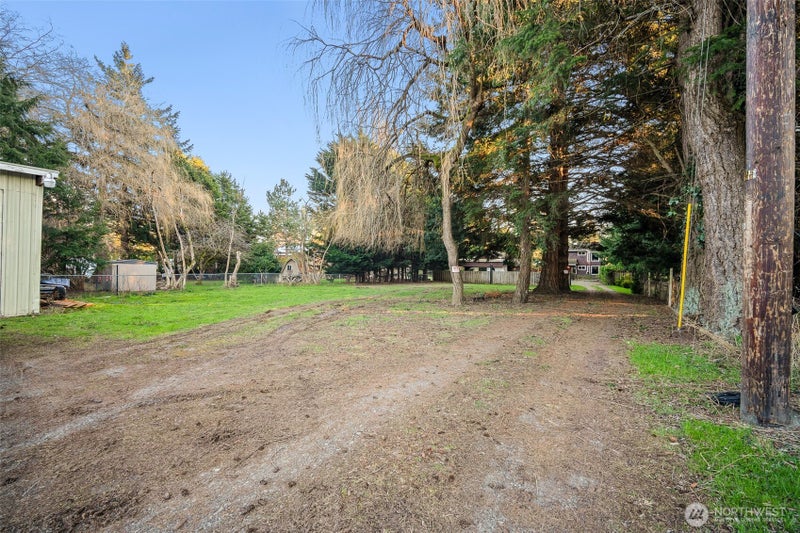 3009 Birchwood Avenue
