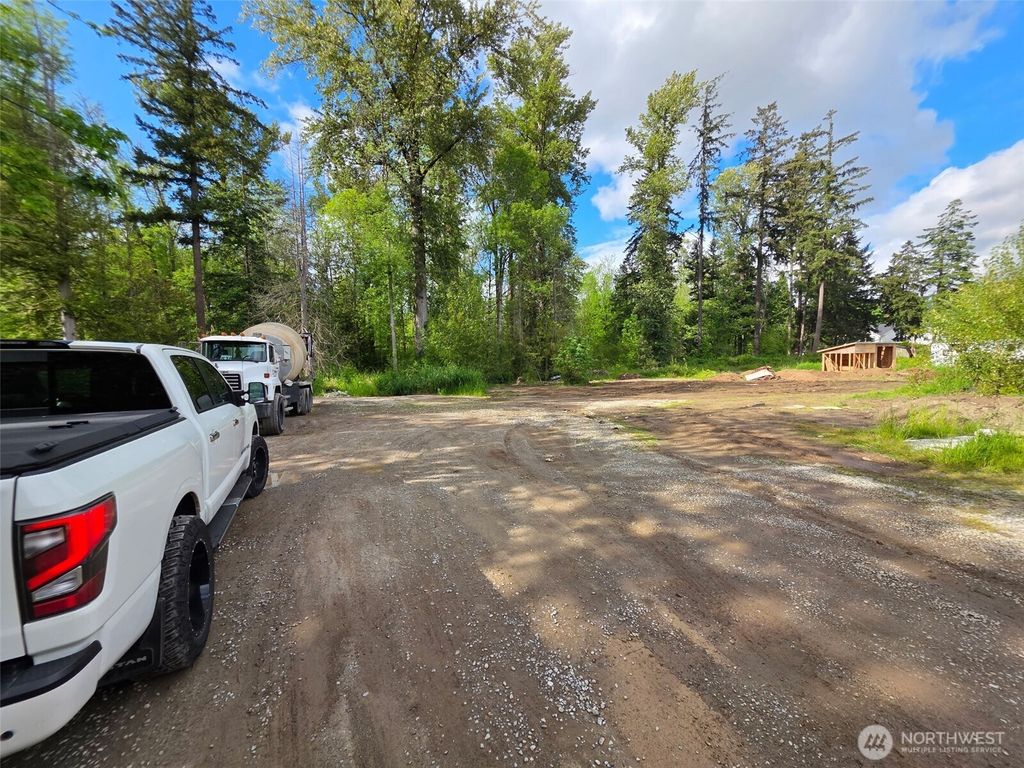 listing image 9365873066653818777