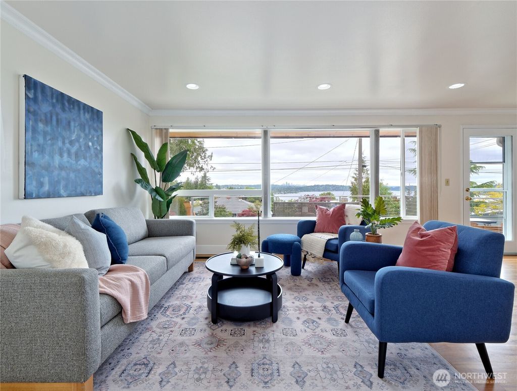 Photo of 7024 S Lakeridge Drive, Seattle, WA 98178 (MLS # 2364251)