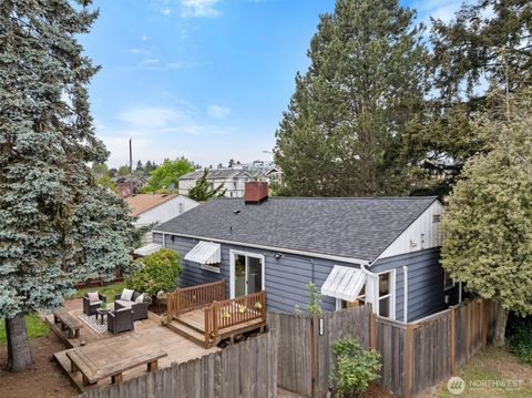 1309 N 85th Street Seattle WA 98103