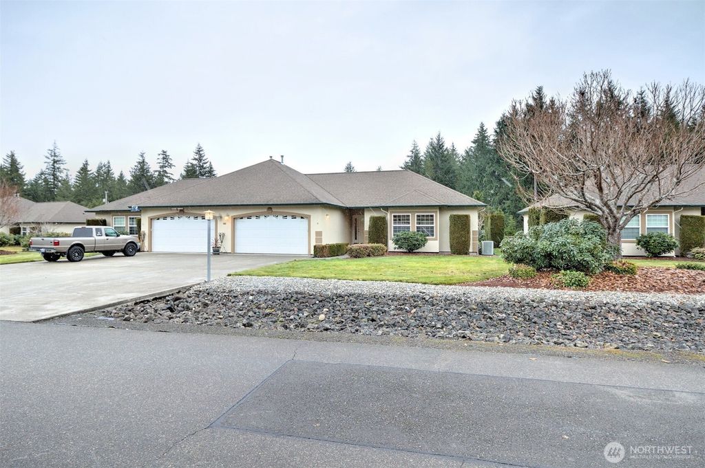 Photo of 100 E Beaumont Drive, Shelton, WA 98584 (MLS # 2476136)