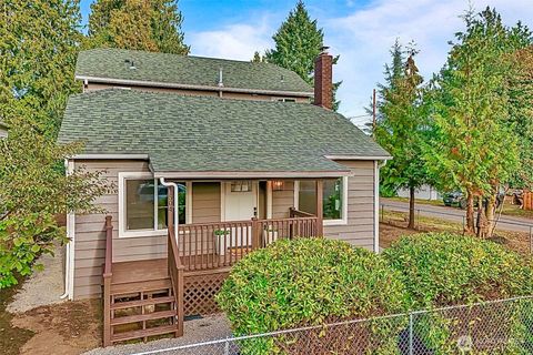 Photo of 11504 Sand Point Way NE, Seattle, WA 98125 (MLS # 2440671)