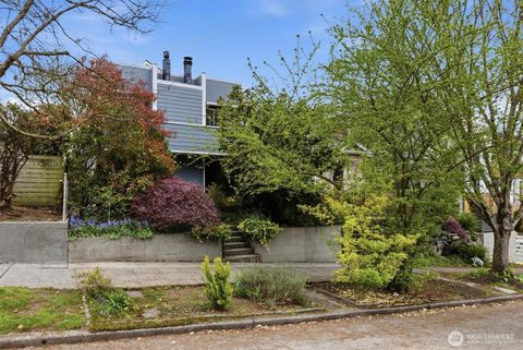 Photo of 906 N 76th Street, Seattle, WA 98103 (MLS # 2506810)