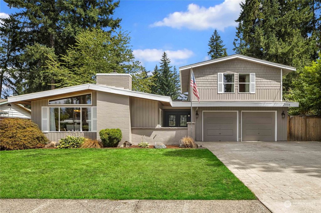 Photo of 2036 151st Avenue SE, Bellevue, WA 98007 (MLS # 2149801)