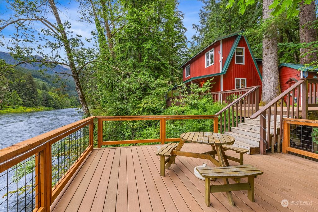 Photo of 51917 S Riverside Loop Road, Gold Bar, WA 98251 (MLS # 2261536)