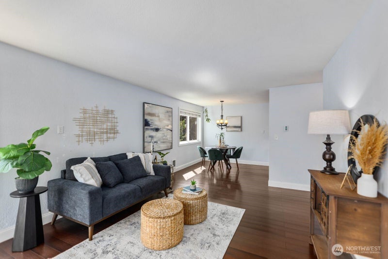 10110 Greenwood Ave N 204