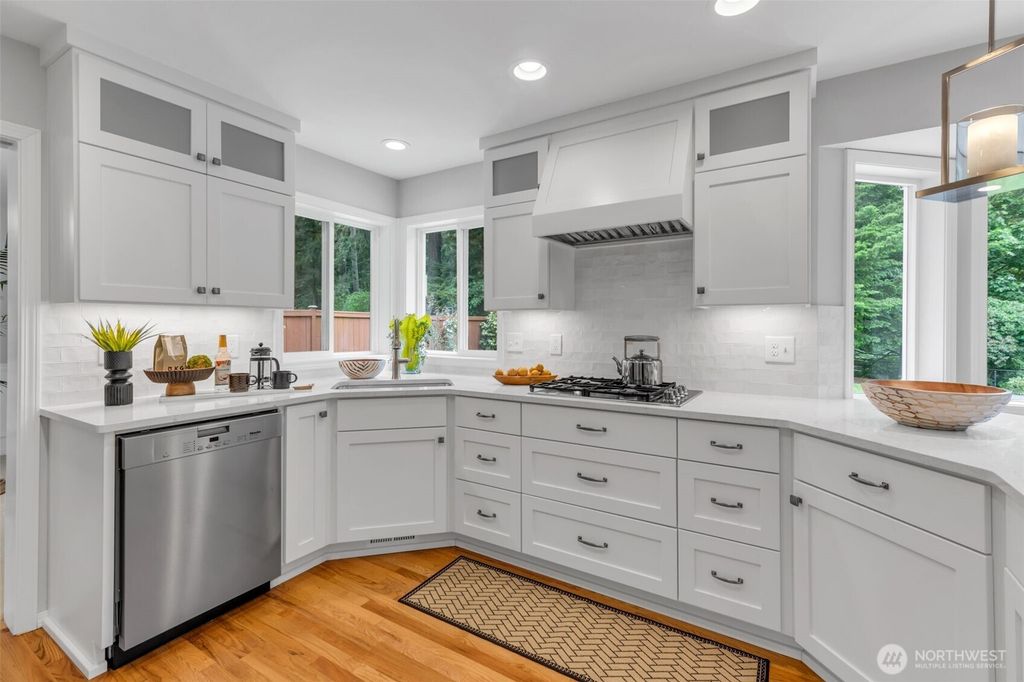 Photo of 37234 22nd Avenue S, Federal Way, WA 98003 (MLS # 2371451)
