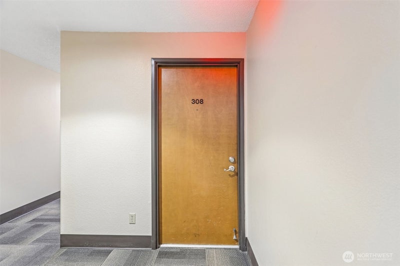 3421 SW Roxbury Street 308