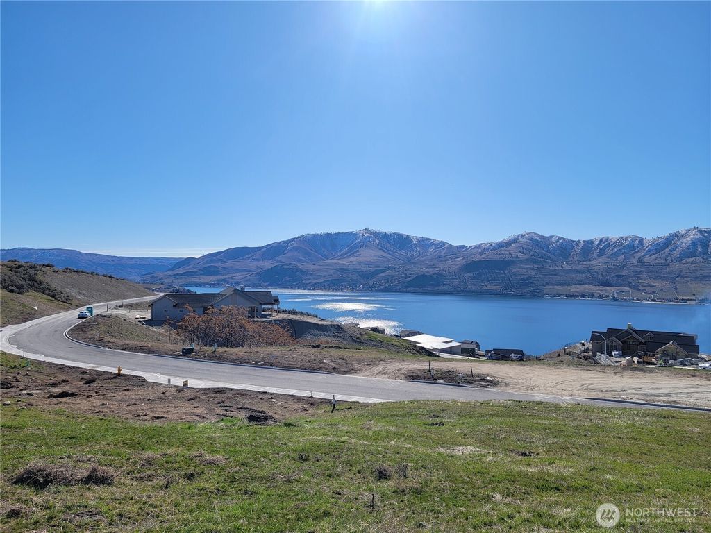 Photo of 186 Easton Way, Chelan, WA 98816 (MLS # 2467026)