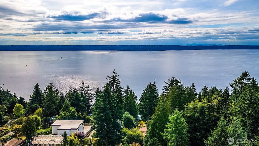 Photo of 15732 23rd Avenue SW, Burien, WA 98166 (MLS # 2413240)