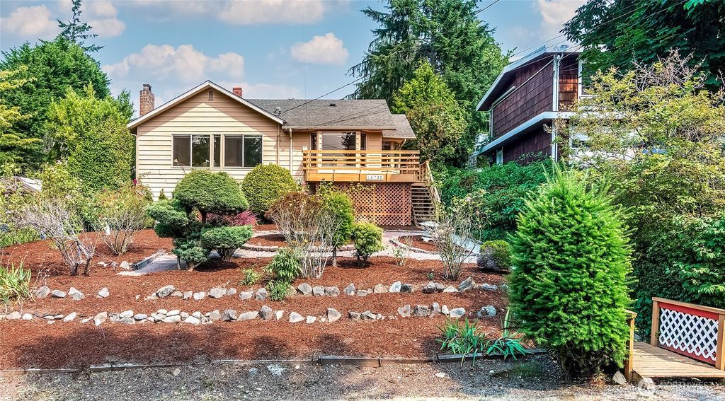 Photo of 15732 23rd Avenue SW, Burien, WA 98166 (MLS # 2413240)