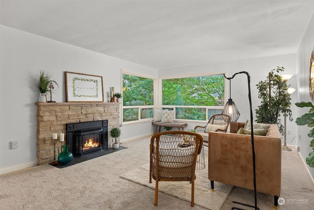 Photo of 23118 84th Avenue W, Edmonds, WA 98026 (MLS # 2278346)