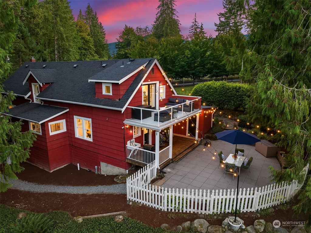 Photo of 7509 308th Avenue SE, Preston, WA 98050 (MLS # 2158637)