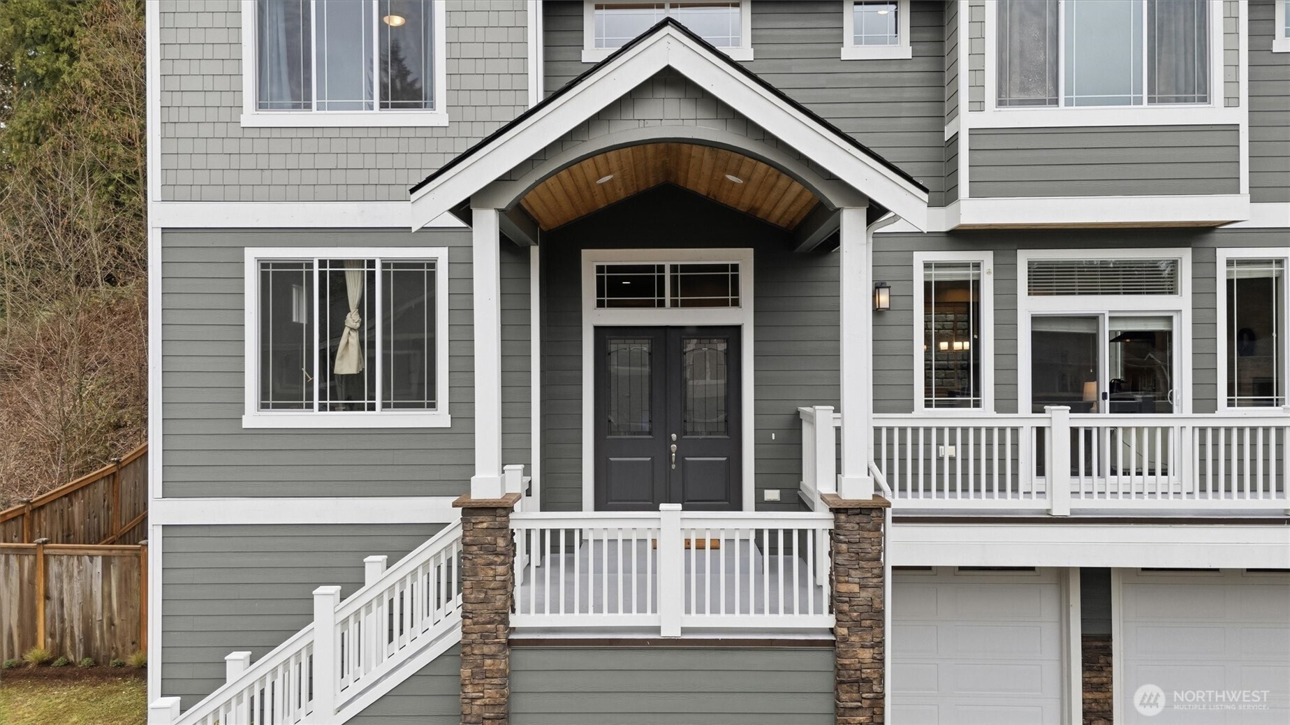 15249 NE Woodland Place