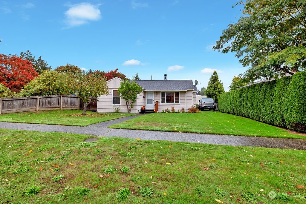 Photo of 3822 50th Avenue SW, Seattle, WA 98116 (MLS # 2174104)