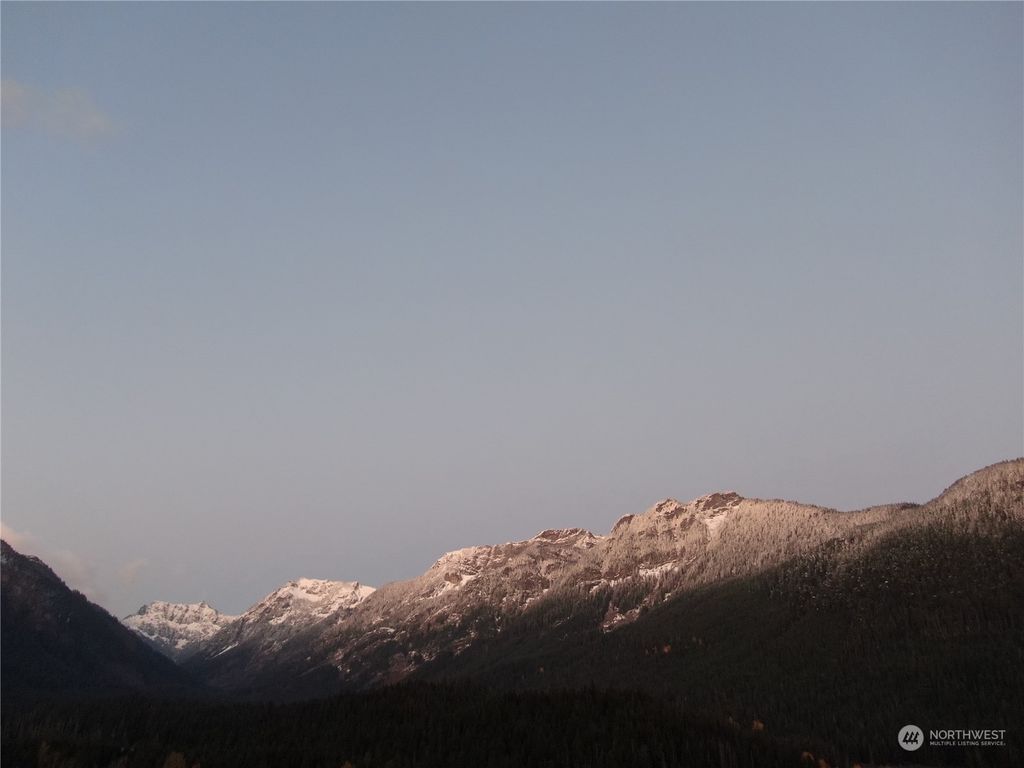 Photo of 571 Hyak Drive E, Snoqualmie Pass, WA 98068 (MLS # 2173998)