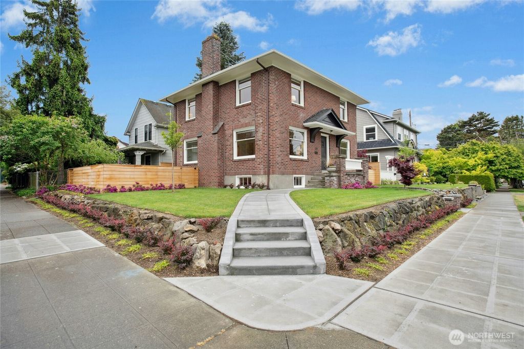 Photo of 103 W Boston Street, Seattle, WA 98119 (MLS # 2376966)